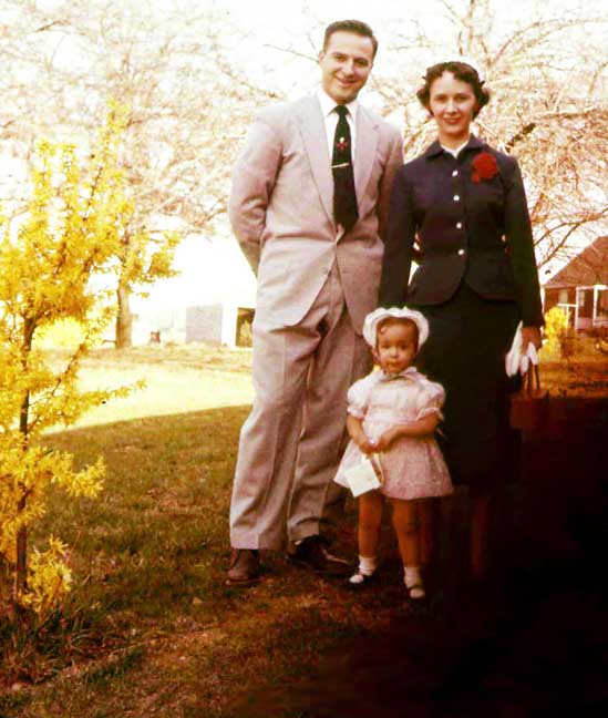 Easter w: Mom & Dad 1955