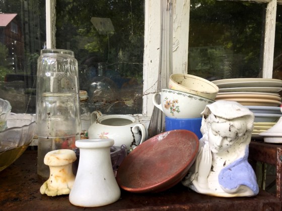 still life w: madonna porcelain